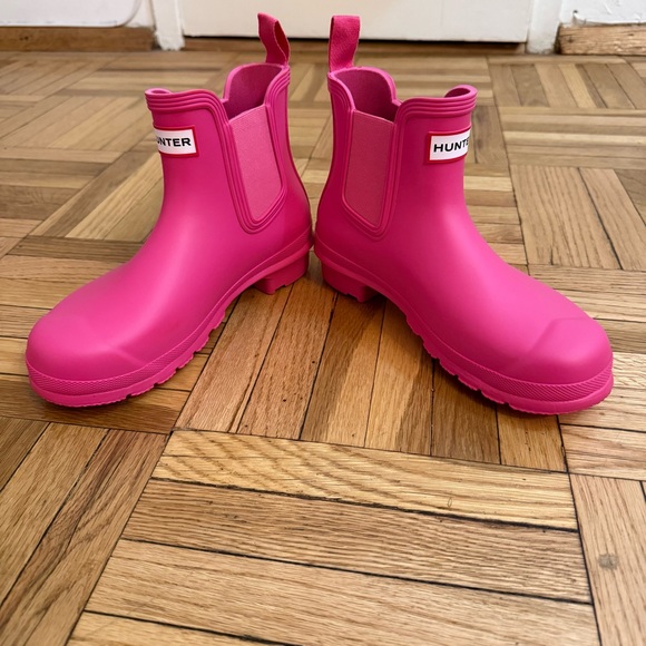HUNTER Chelsea Rainboot size 7 - NEW in box!! - Picture 3 of 8